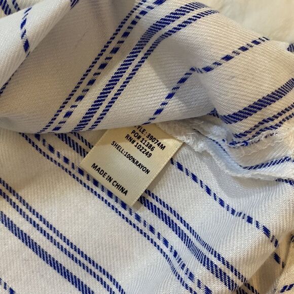 NWT Skies Are Blue Striped Maternity Top - Picture 8 of 15